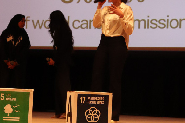 Ajman University Students Participate in the 24th Inter-College Environmental Public Speaking Competition