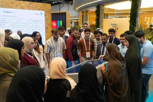 Students and Staff of Ajman University Visit GITEX Dubai 2024 to Explore the Latest Technological Innovations in Sustainability