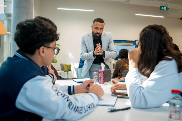 Ajman University Organizes the Green Entrepreneurship Program 2026 – Schools Edition